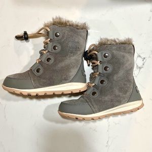 SOREL Whitney Boots